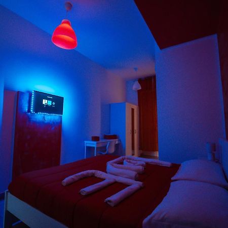 O Vic' Stritt' Hotell Napoli Eksteriør bilde